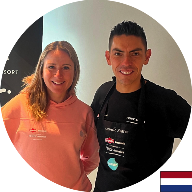 https://www.camiloalbarracin.com/wp-content/uploads/2025/03/Annemiek-Van-B-640x640.png