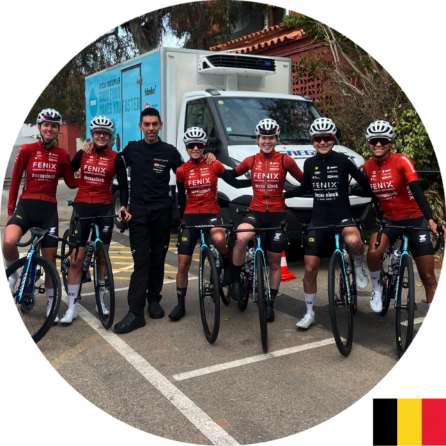 https://www.camiloalbarracin.com/wp-content/uploads/2025/04/Team-Alpecin-Fenix-Femmes-2025-w-bikes-640x640.png