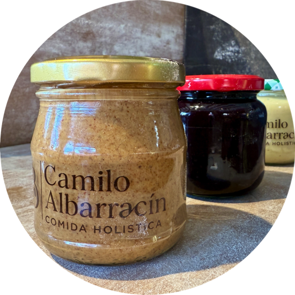 https://www.camiloalbarracin.com/wp-content/uploads/2026/02/Mantequilla-de-Macadamia-Almendras-y-mermelada-de-F-Rojos.png